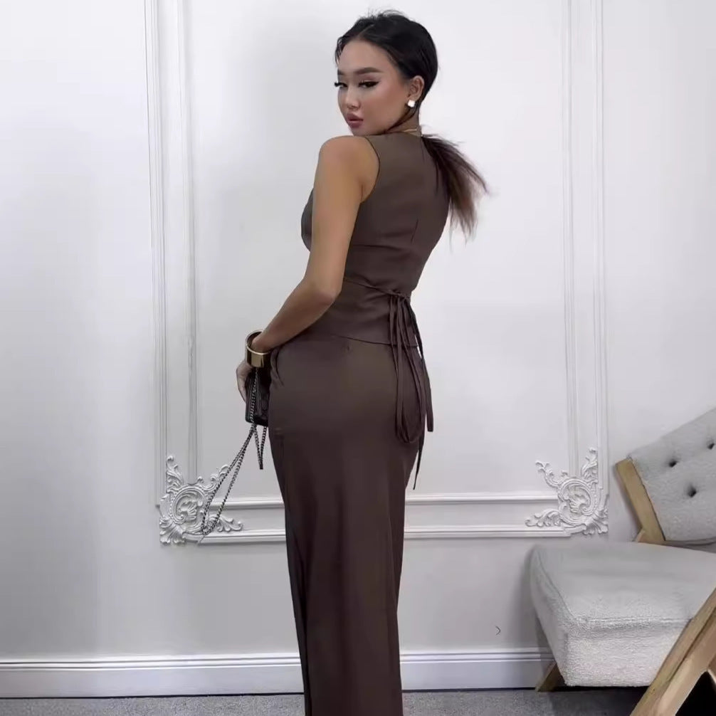 Valenzora | Solid color sleeveless vest & skirt suit
