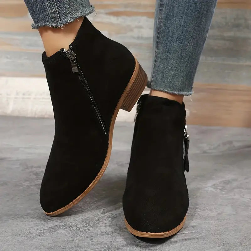 Valenzora | Stylish vegan leather ankle boots
