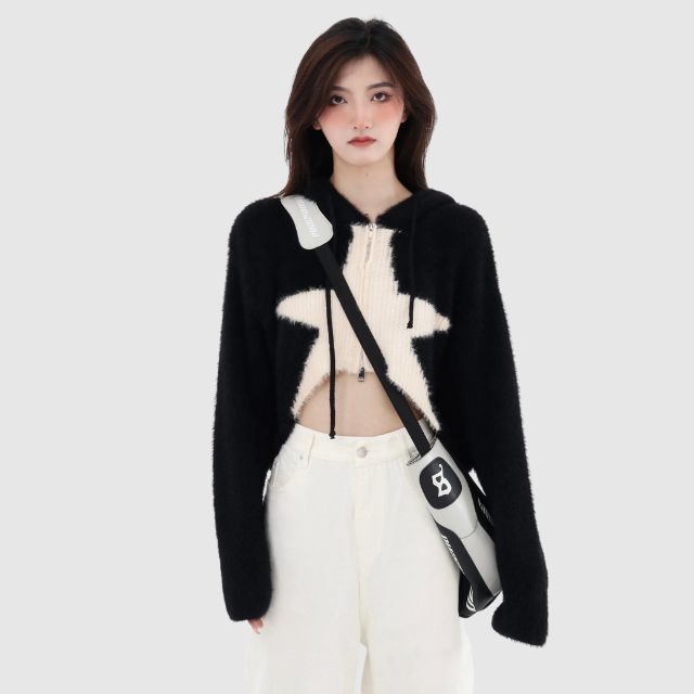 Knit hoodie with star pattern