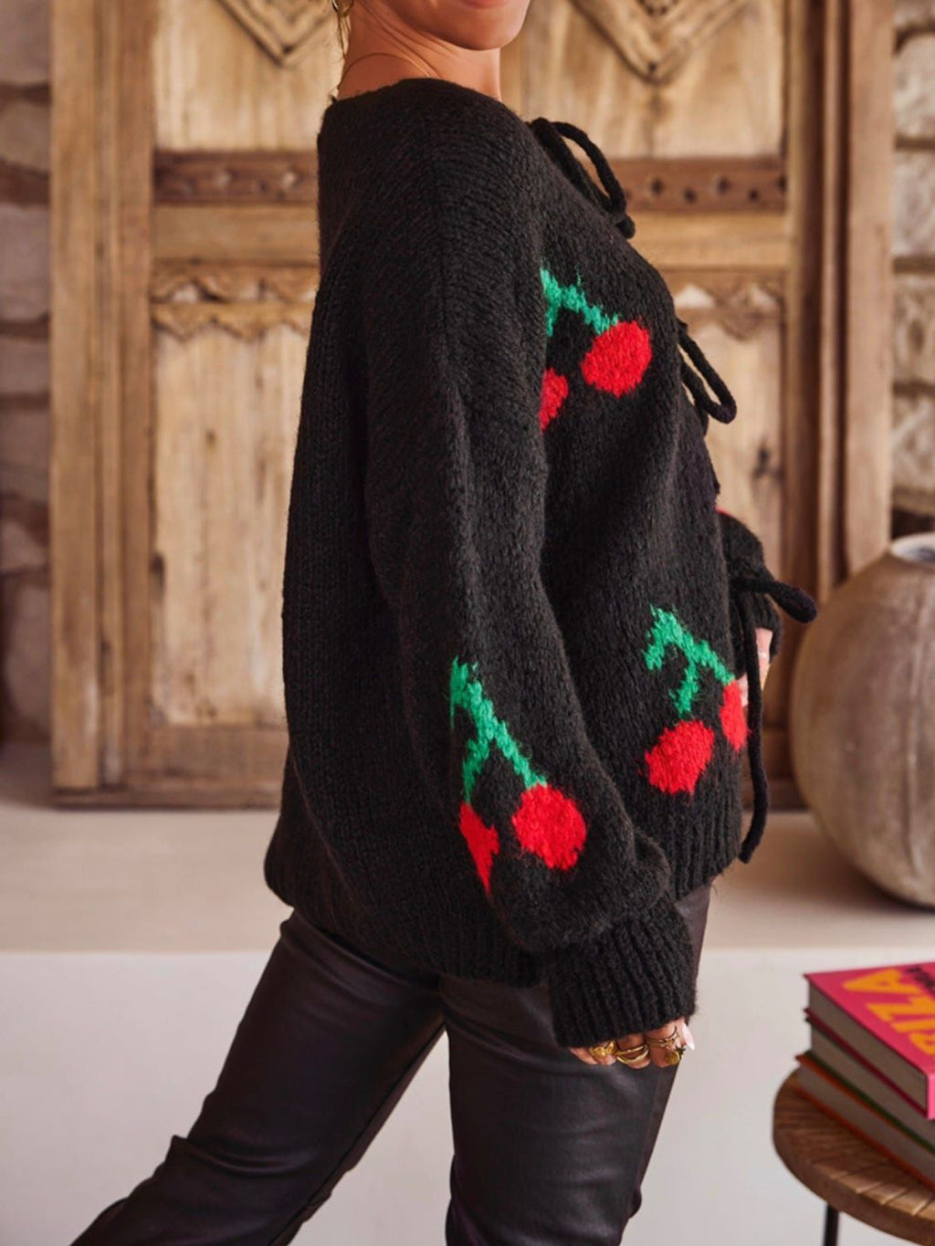 Valenzora | Cardigan mit Rundhalsausschnitt und langen Ärmeln, Bound Cherry