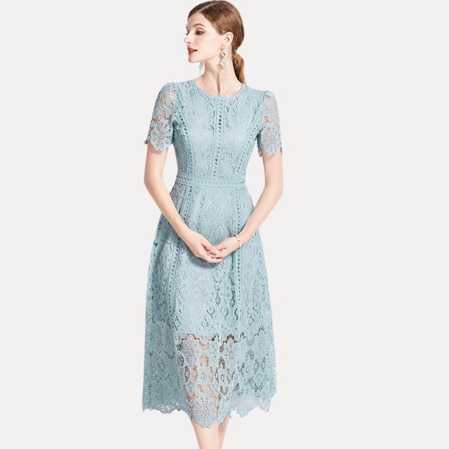 Valenzora | Sophisticated lace midi dress with waist accentuation