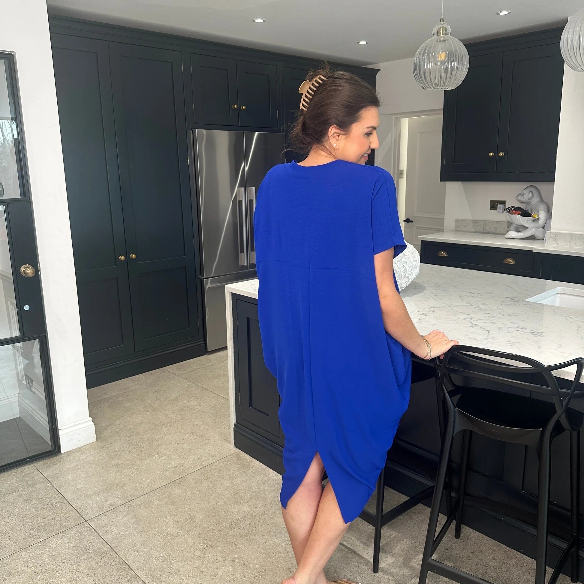 Kleid mit V-Ausschnitt | Unser Bestseller 2026