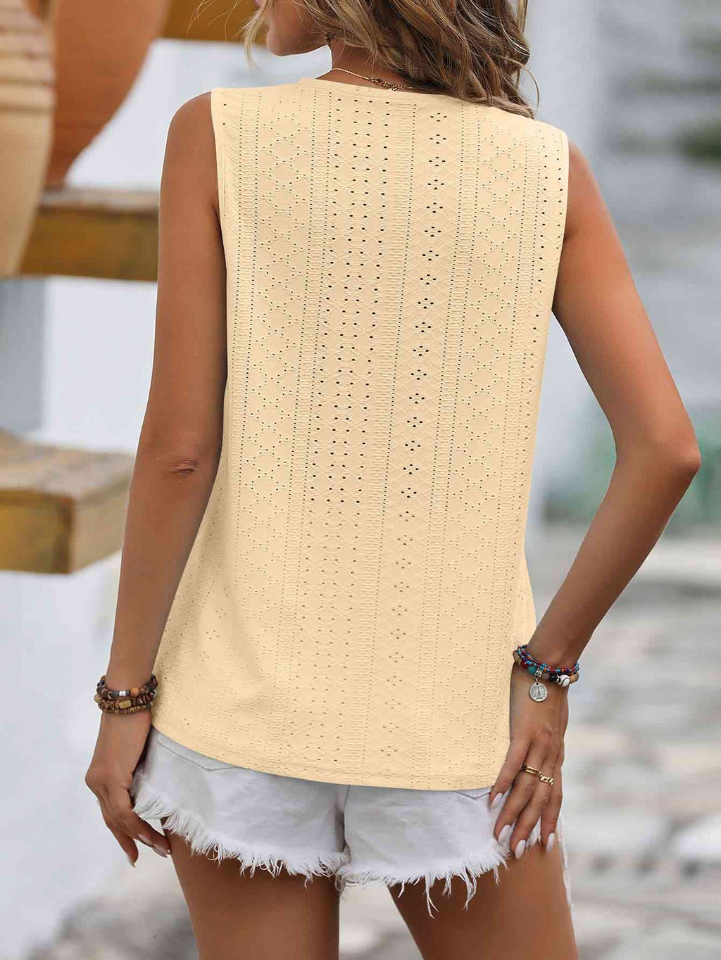 Valenzora | Split Lace V-Neck Sleeveless Shirt