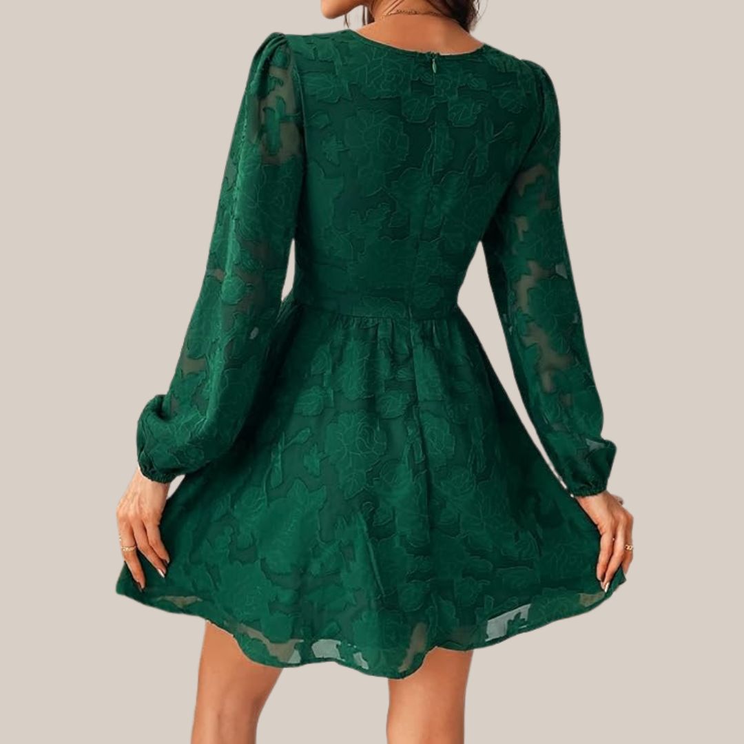Valenzora | Chic long-sleeved dress with a deep V-neck