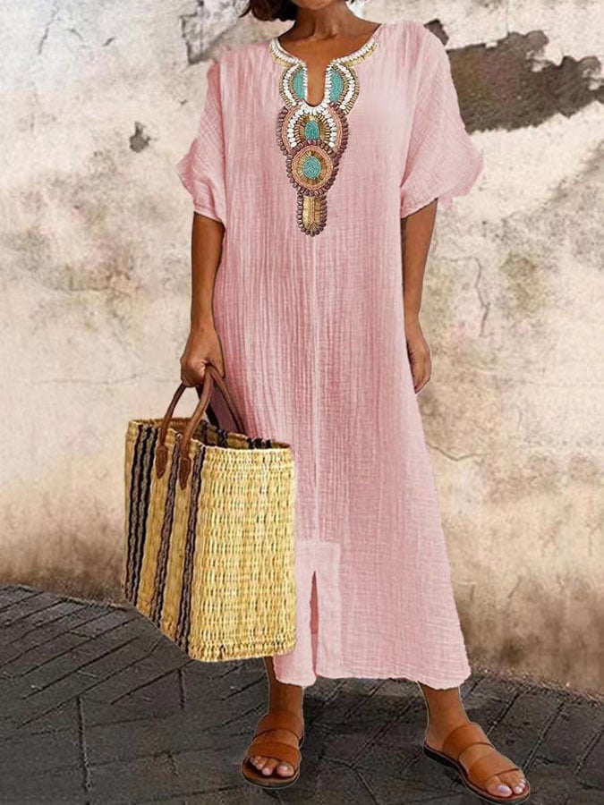 Valenzora | Airy kaftan dress with an ethnic accent