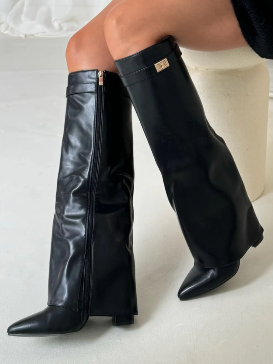 Valenzora | Elegant women's boots made of high-quality suede with golden accents
