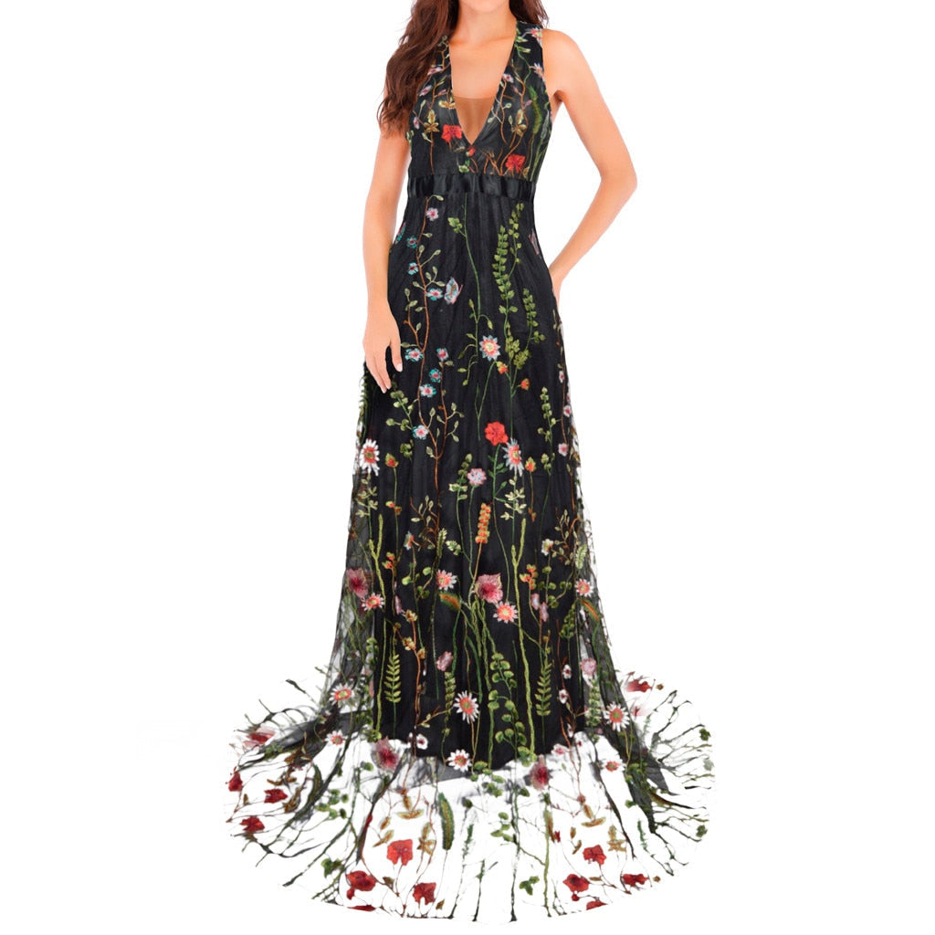 Valenzora | Fabelhaftes ärmelloses besticktes Kleid