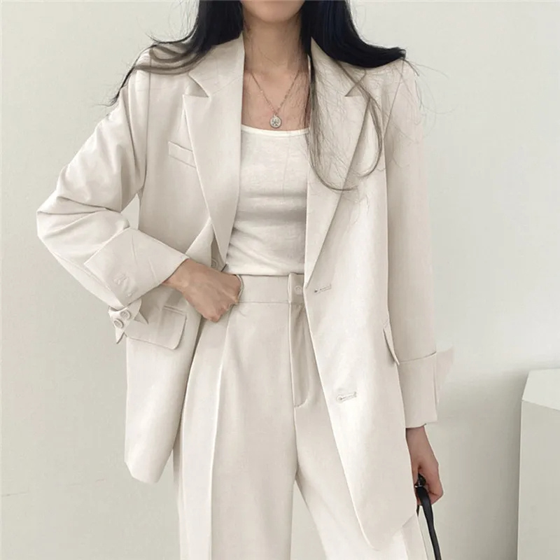 Valenzora | Long women's blazer with wide lapels and relaxed fit