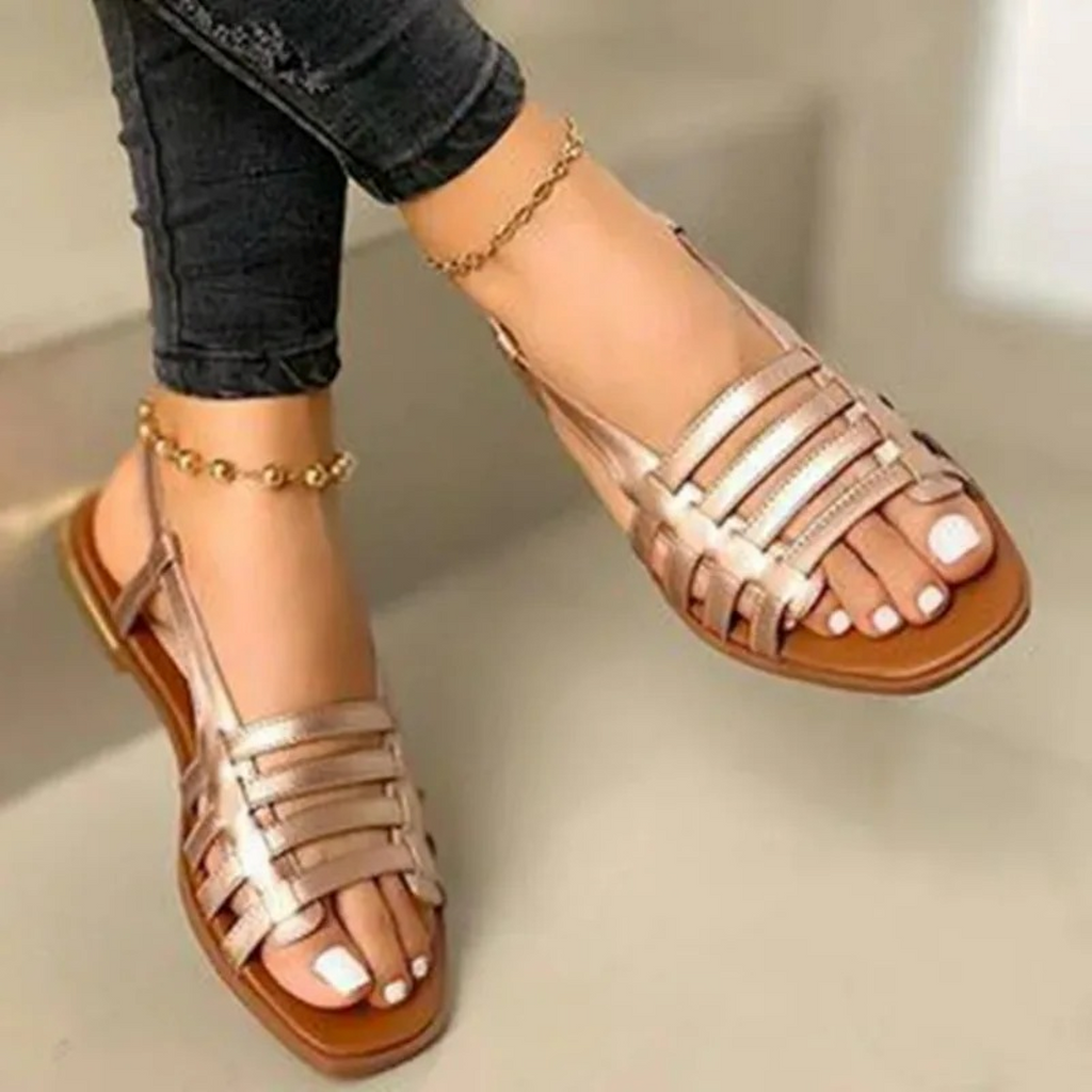 Valenzora | Flache Sandalen
