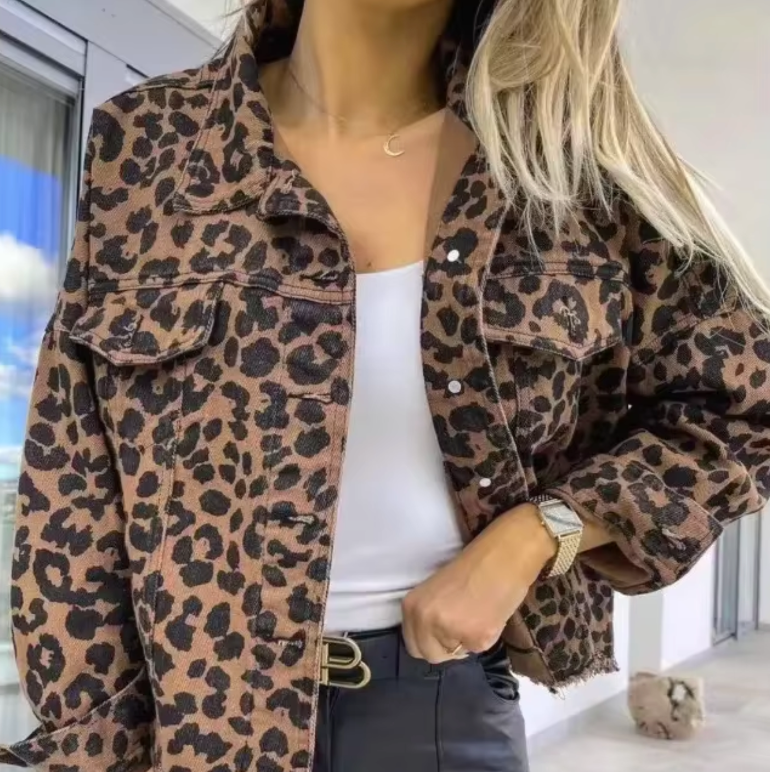 – Denim coat with leopard print
