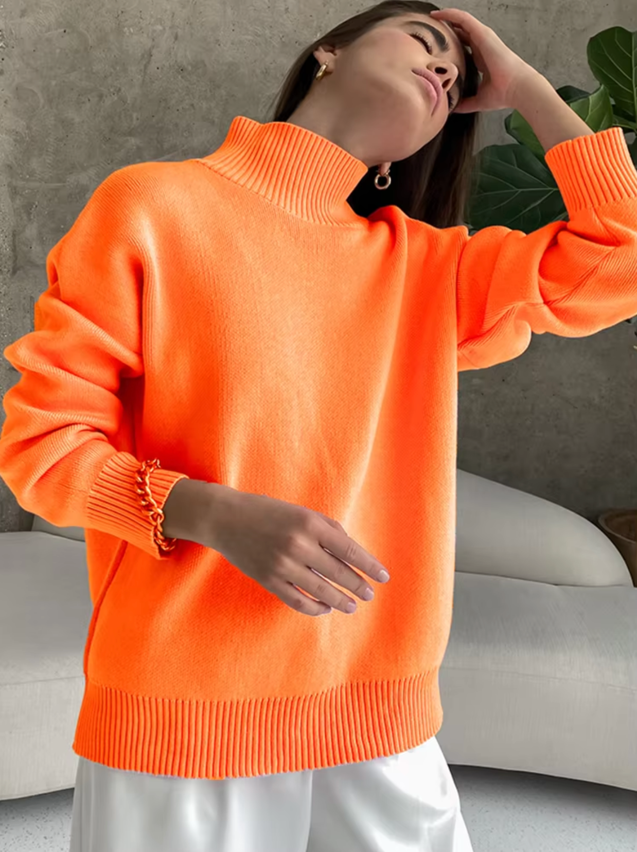 – Oversized, loose-fitting turtleneck sweater