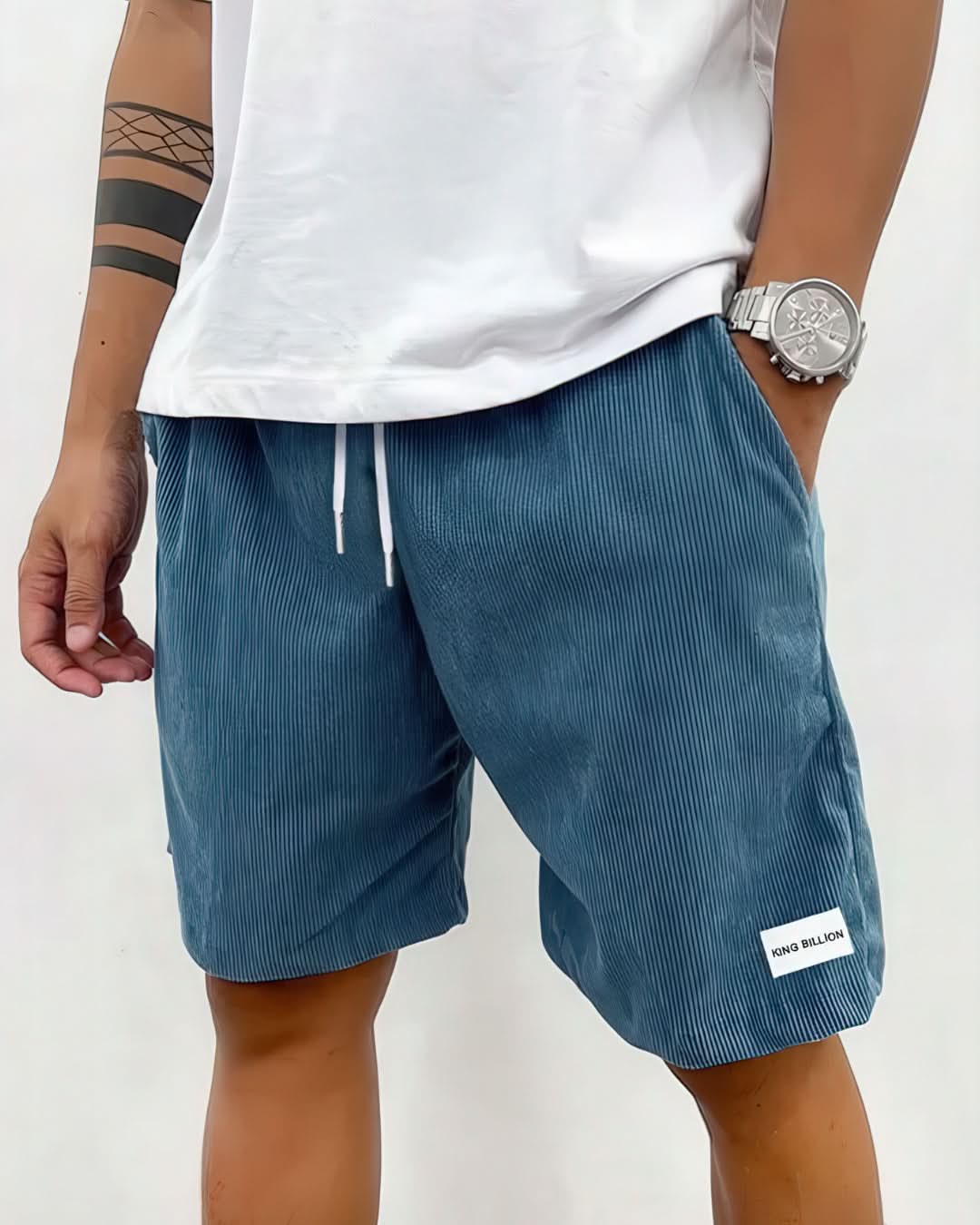 Valenzora | Timeless corduroy trousers