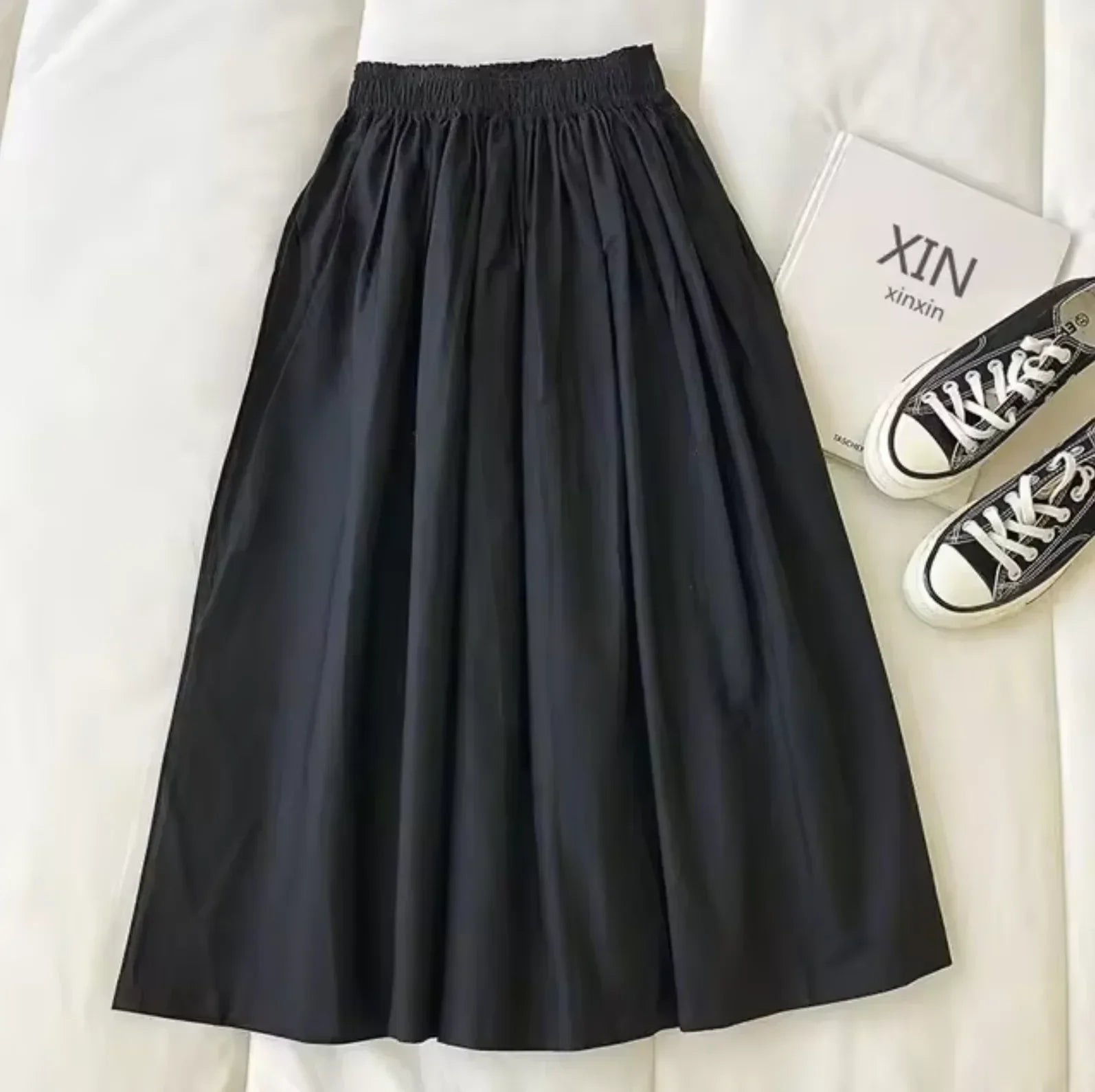 Valenzora | Timeless skirt with a relaxed fit