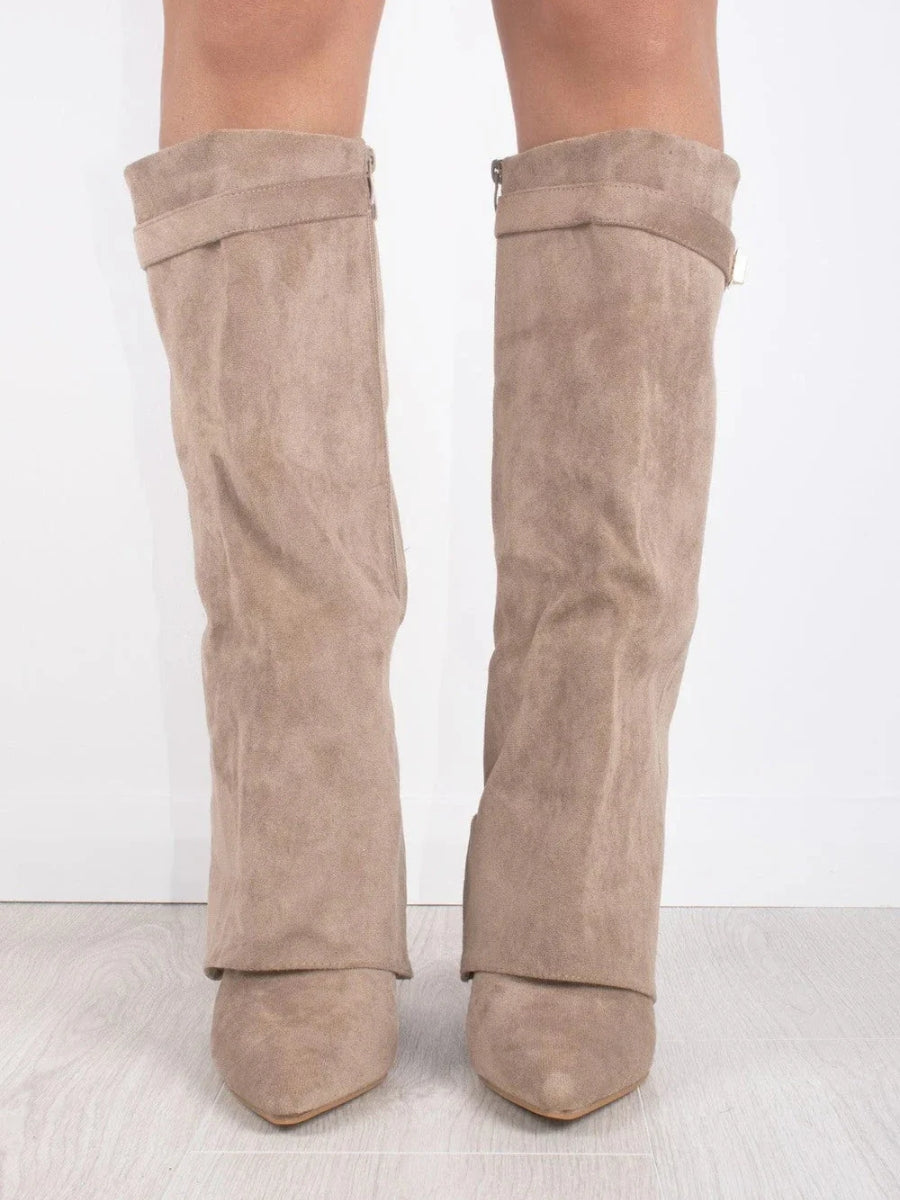Valenzora | Elegant women's boots made of high-quality suede with golden accents