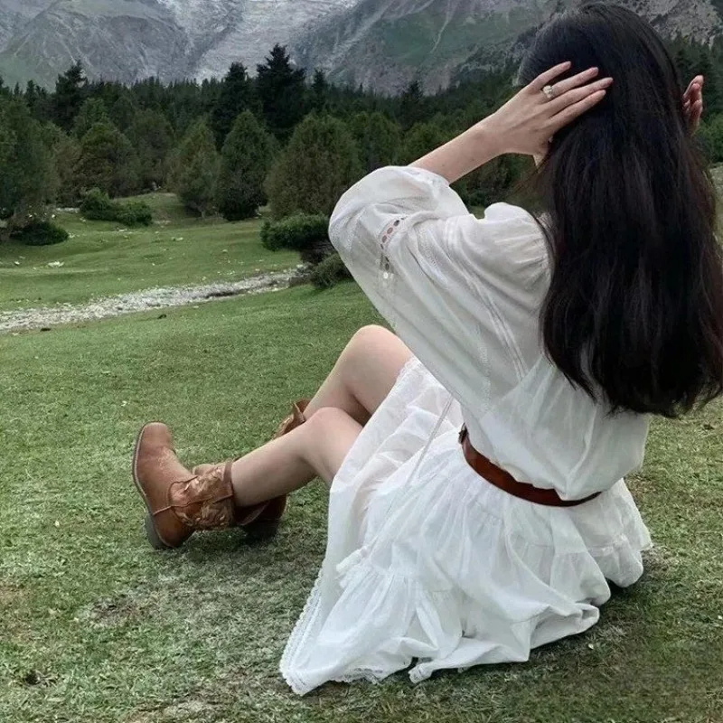 Valenzora | Western style boots for women with pointed toe and block heel, cowboy boots for women