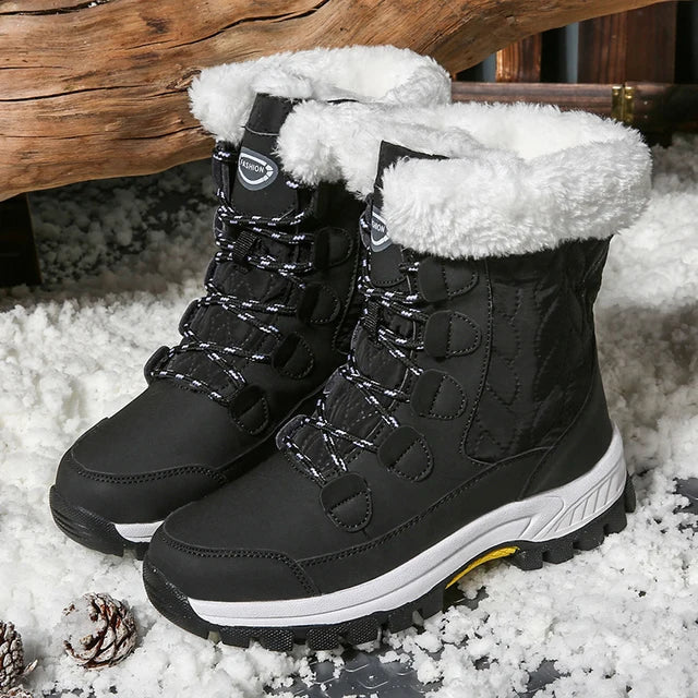 Classic snow boots