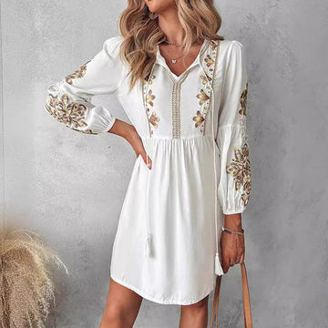 Valenzora | Boho dress with floral embroidery for women