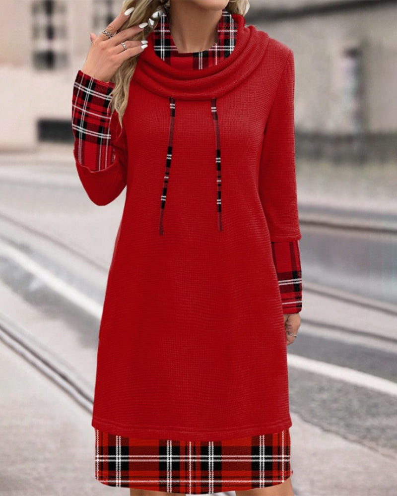 Valenzora | Langärmliges Kleid im klassischen Karomuster