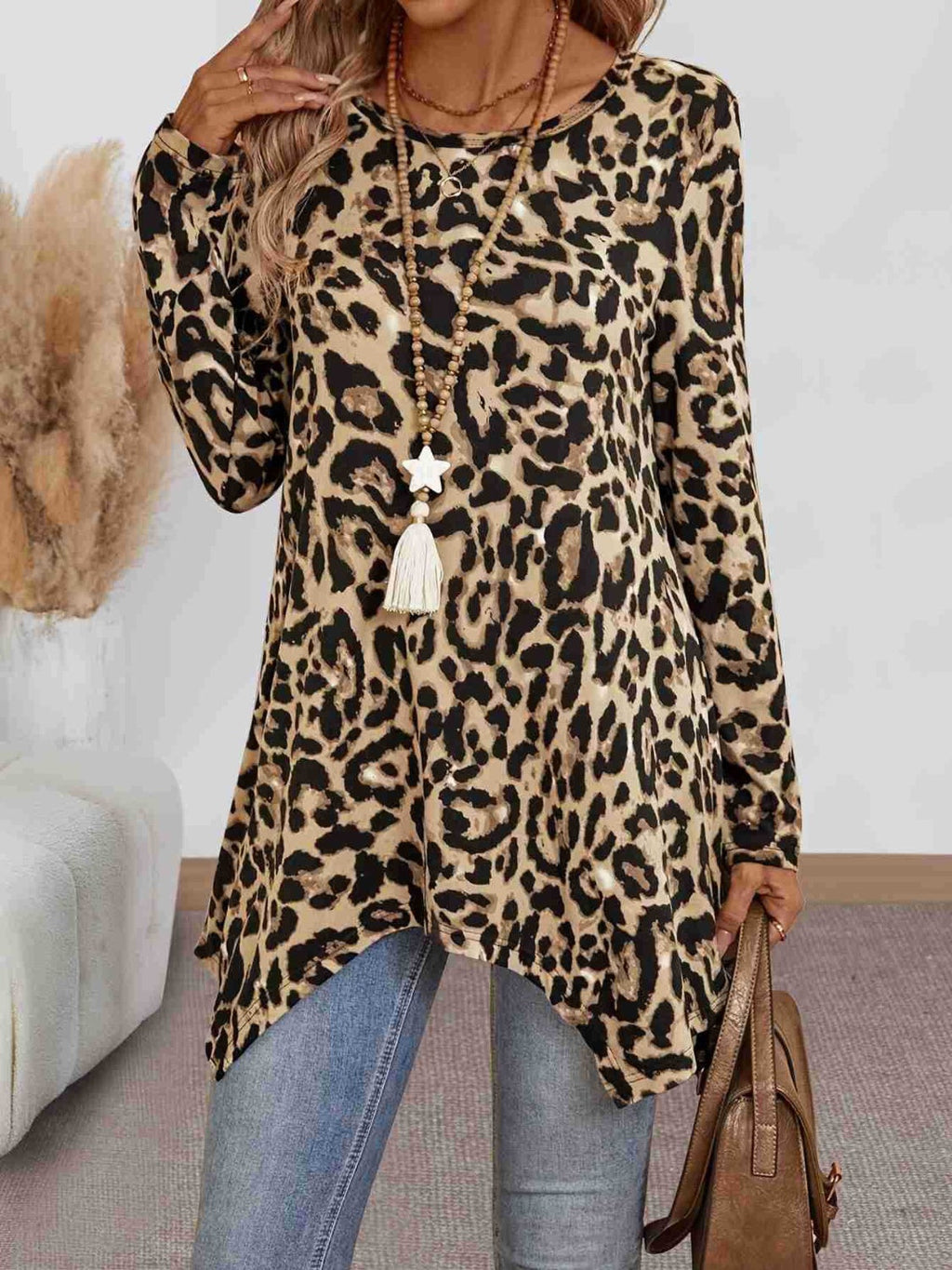 Valenzora | Langarm-T-Shirt mit Rundhalsausschnitt und Leopardenprint