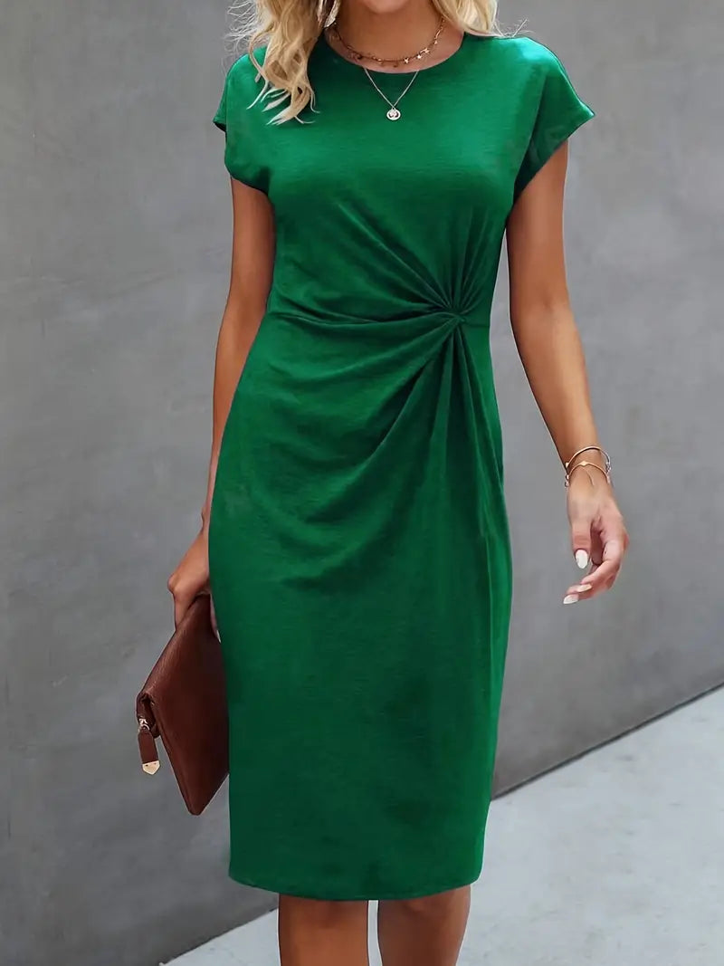 Valenzora | Stylish figure-hugging dress with a round neckline