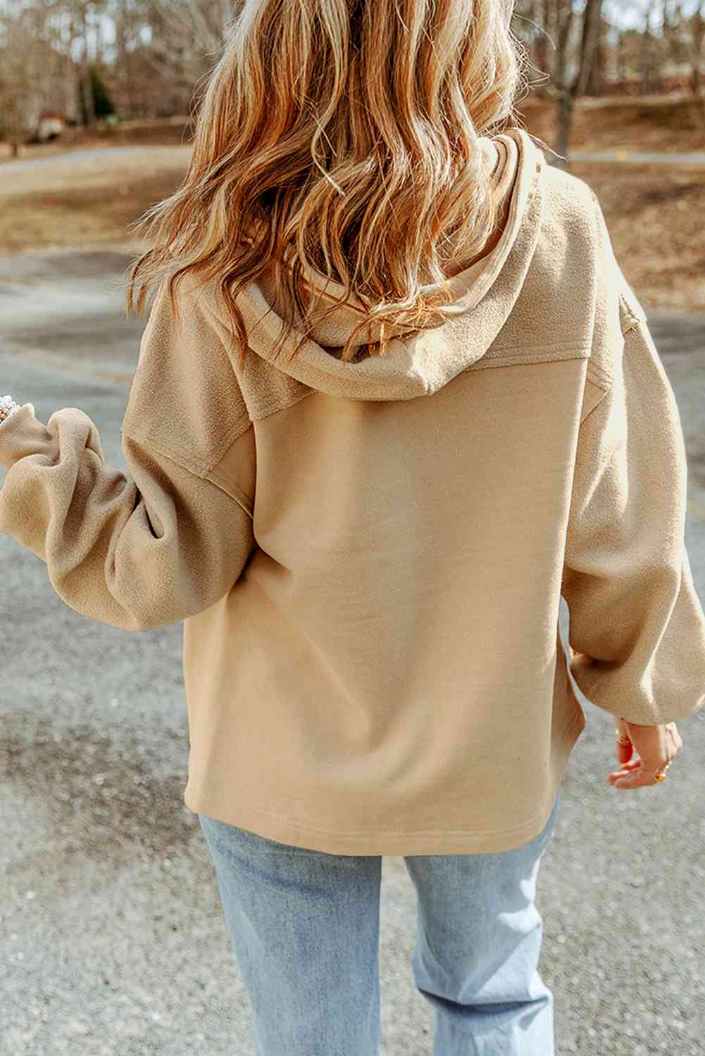 Valenzora | Hoodie – Freizeitjacke für Damen mit Reißverschluss und Brusttaschen