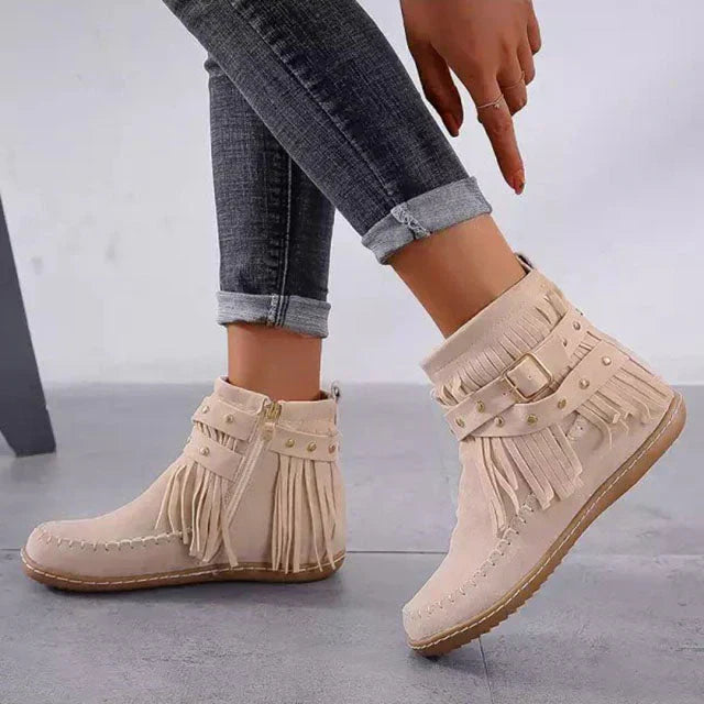 Valenzora | Vintage Warm Boots with Fringes