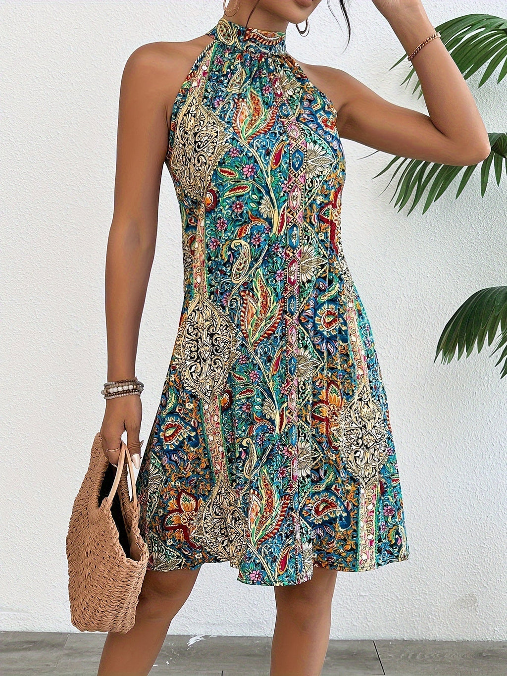 Valenzora | Little summer dress with floral pattern