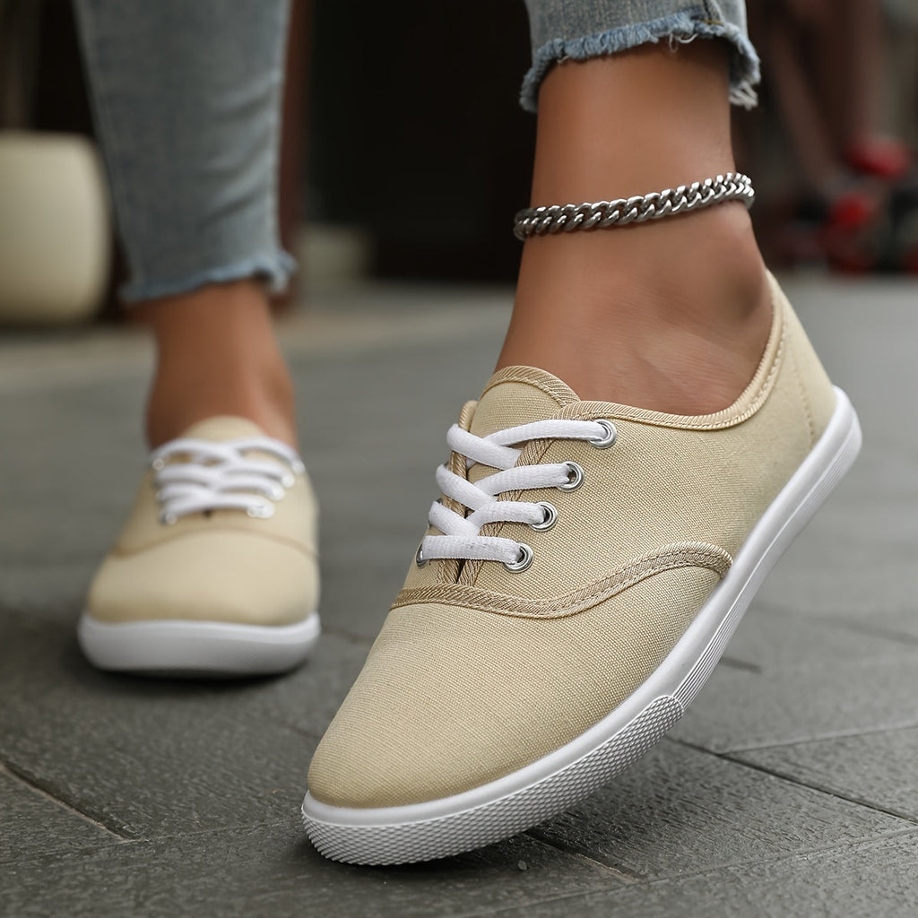 Valenzora | Bequeme Low-Top Canvas-Sneaker in Weiß