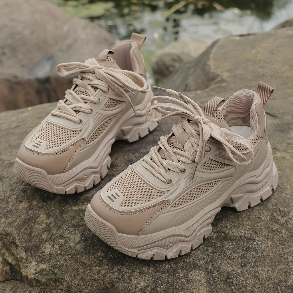Valenzora | Platform sneakers with a modern look