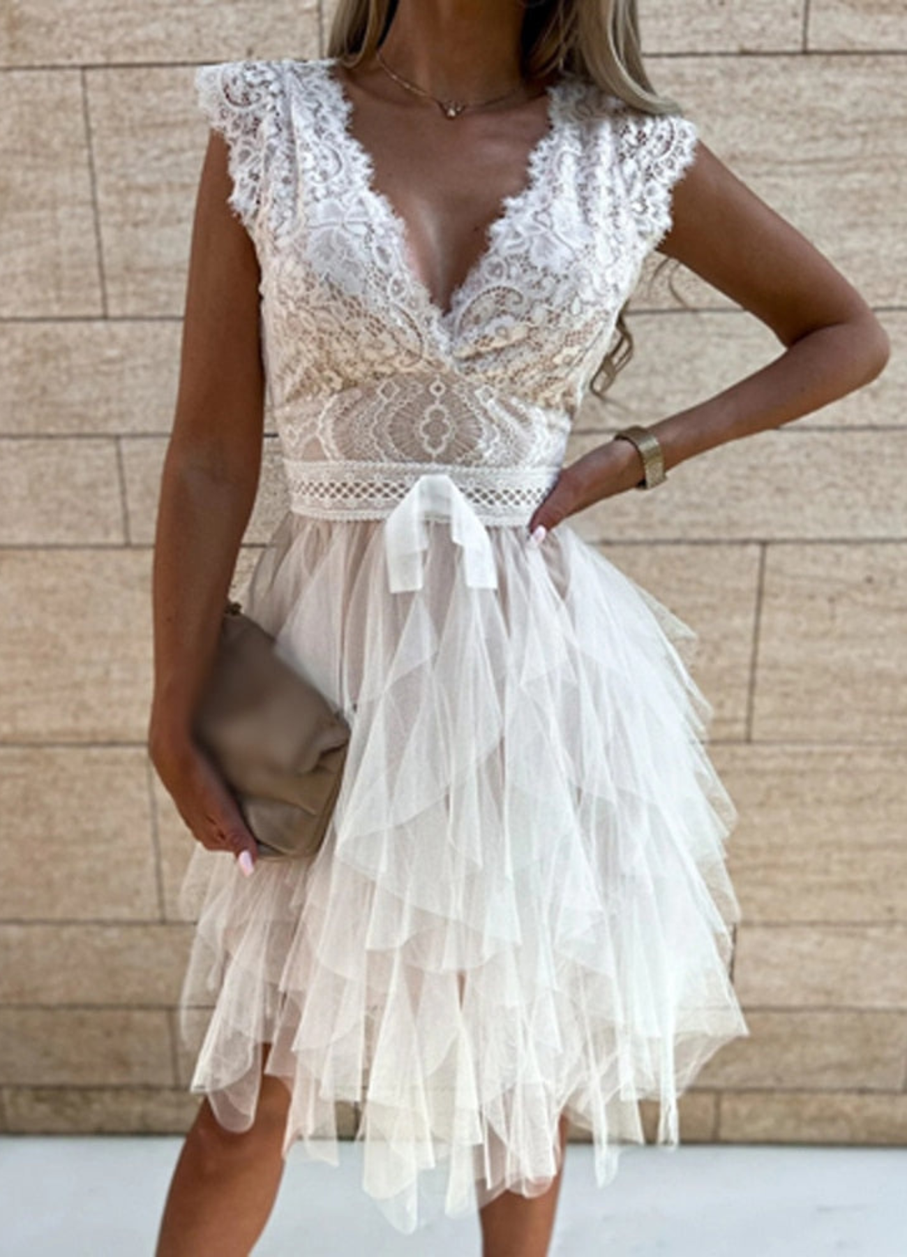 Valenzora | Simple evening dress for women (mini)