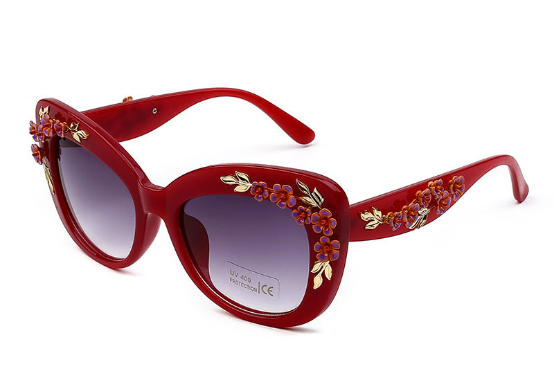 Valenzora | Exquisite Women's Sunglasses with Floral Pattern