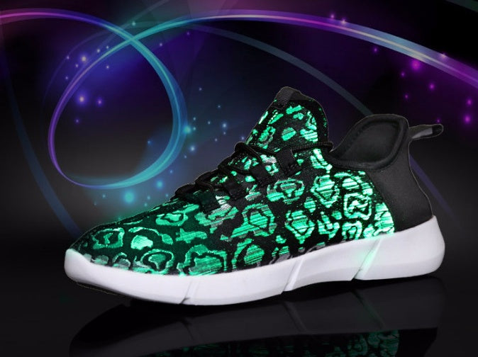 Valenzora | Light-up Sneakers with USB Charging