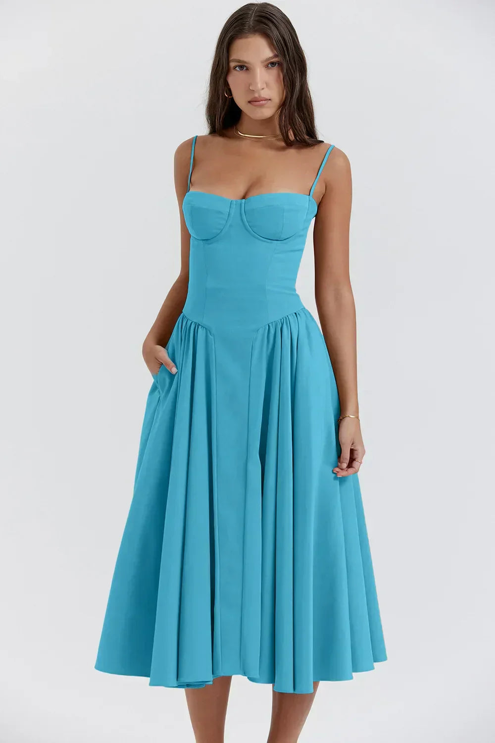 Valenzora | Sleeveless midi dress with a corset fit
