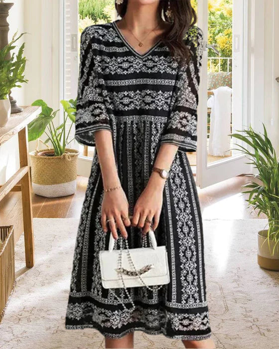 Valenzora | Bedrucktes Midikleid mit V-Ausschnitt