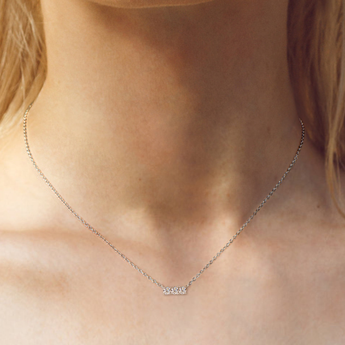 Valenzora | 925er Sterlingsilber Inlaid Moissanit-Halskette
