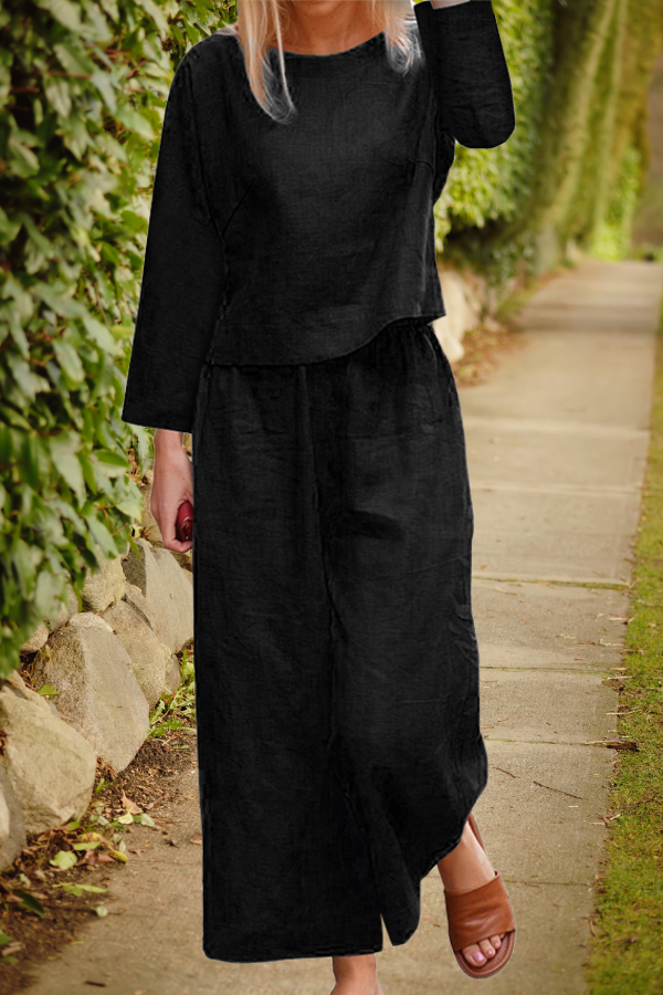 Valenzora | Airy linen set with multi-layered top and wide trouser legs
