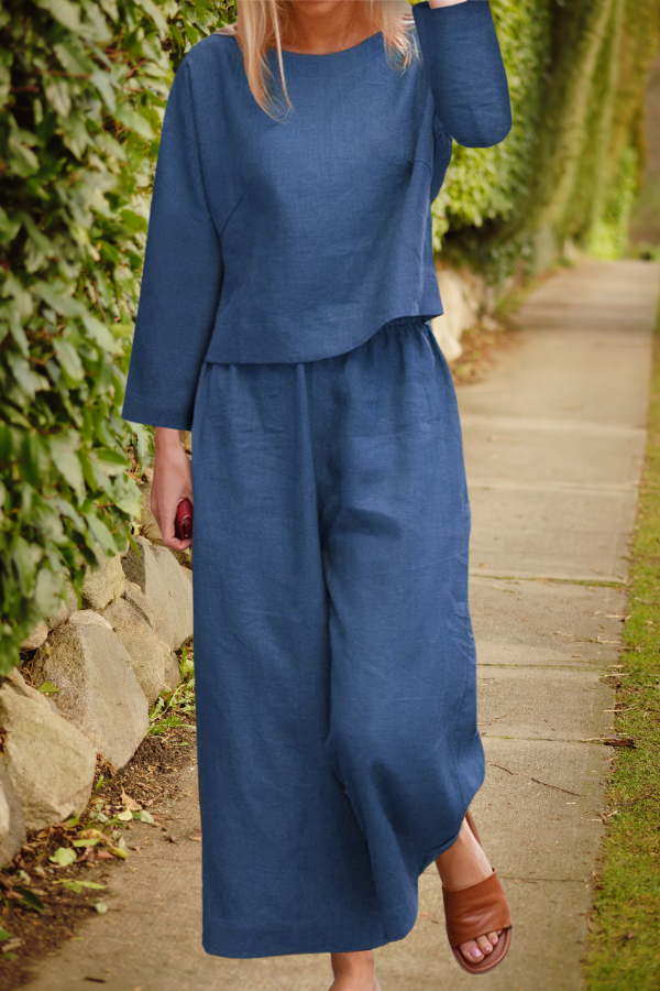 Valenzora | Airy linen set with multi-layered top and wide trouser legs