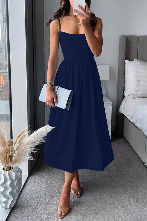 Valenzora | A-line midi dress with spaghetti straps and waist
