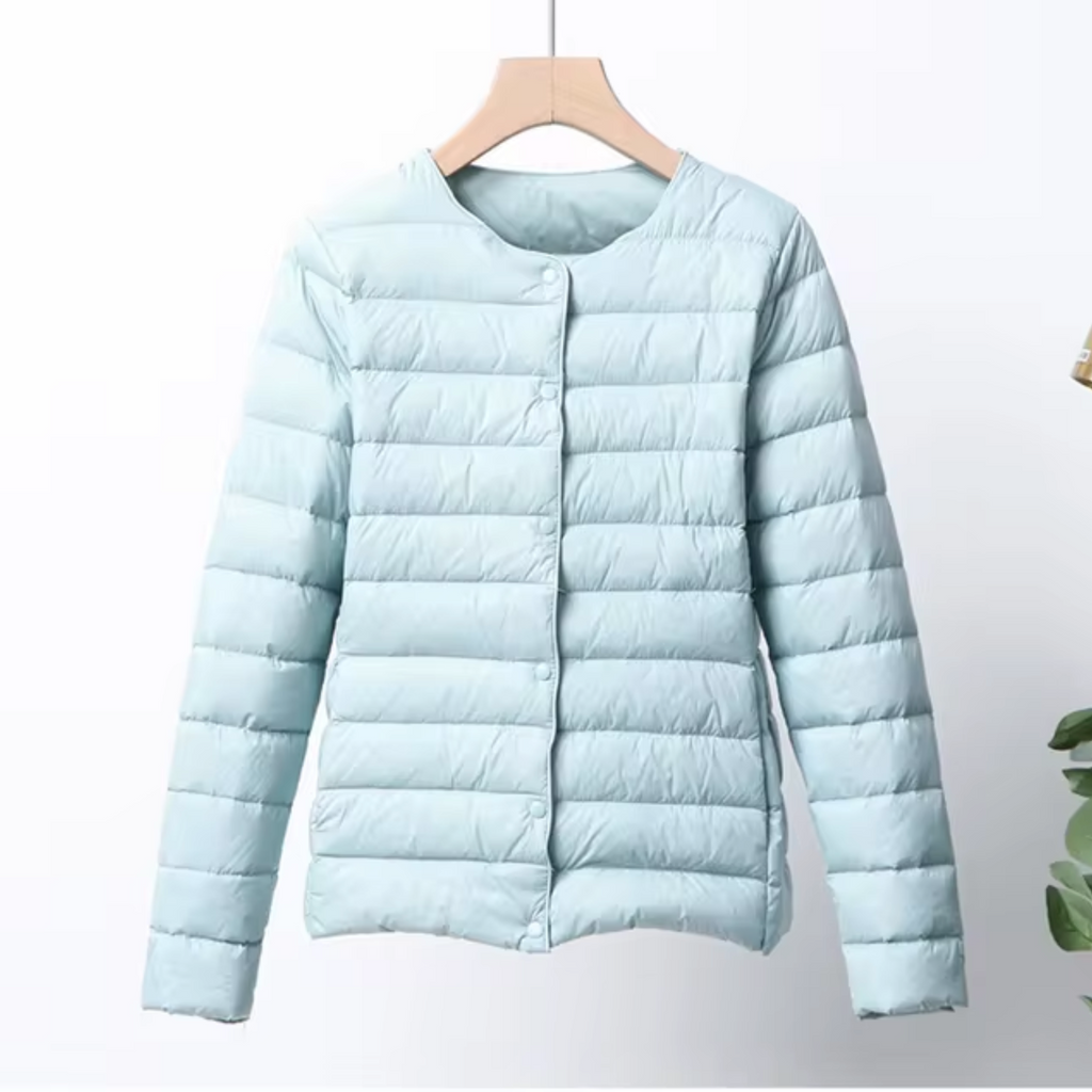 – Ultraleichte Daunenjacke