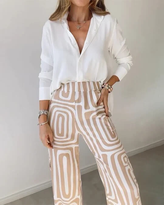 Valenzora | Lightweight and stylish trousers for every occasion for women