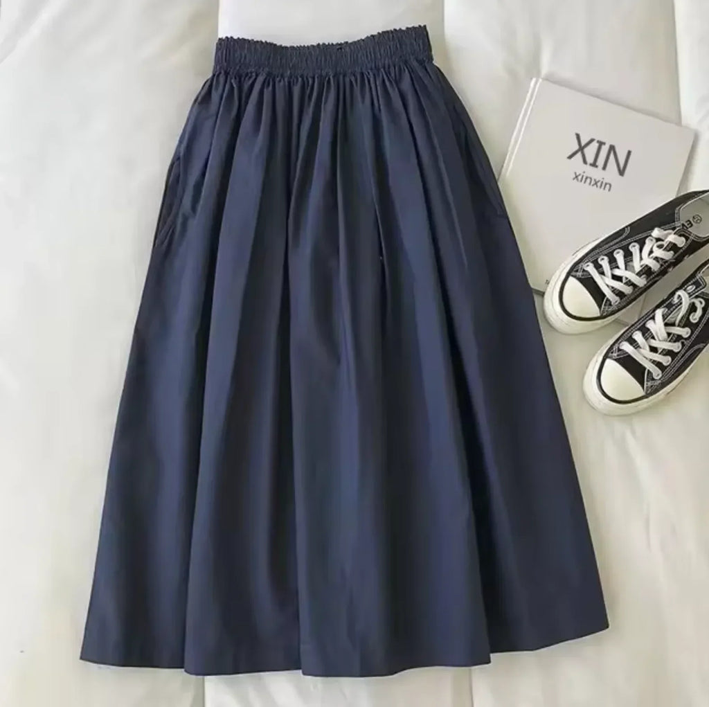 Valenzora | Timeless skirt with a relaxed fit
