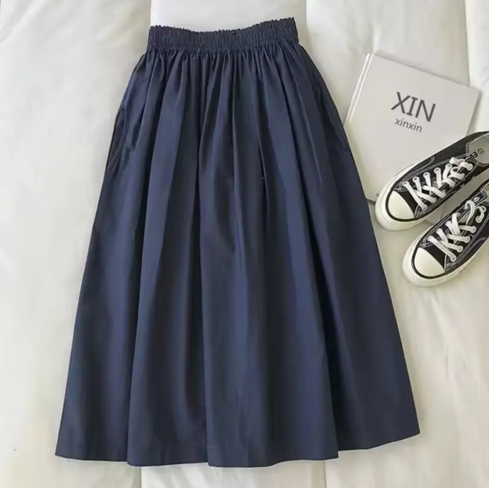 Valenzora | Timeless skirt with a relaxed fit