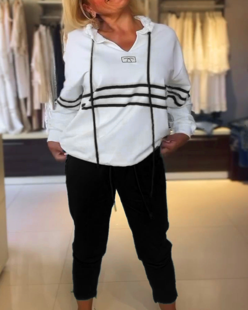 Valenzora | Set consisting of striped trousers and hooded jacket
