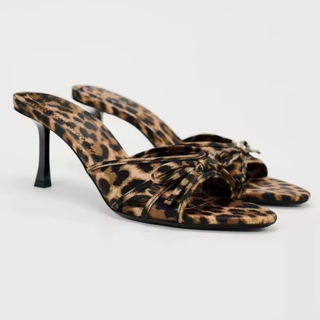 Valenzora | High-heeled slippers with leopard print