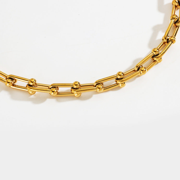 Valenzora | Horseshoe Necklace U-Shaped Clasp Thick Chain