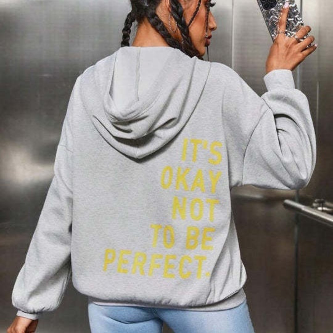 Valenzora | Women's long-sleeved hoodie - Cozy & stylish