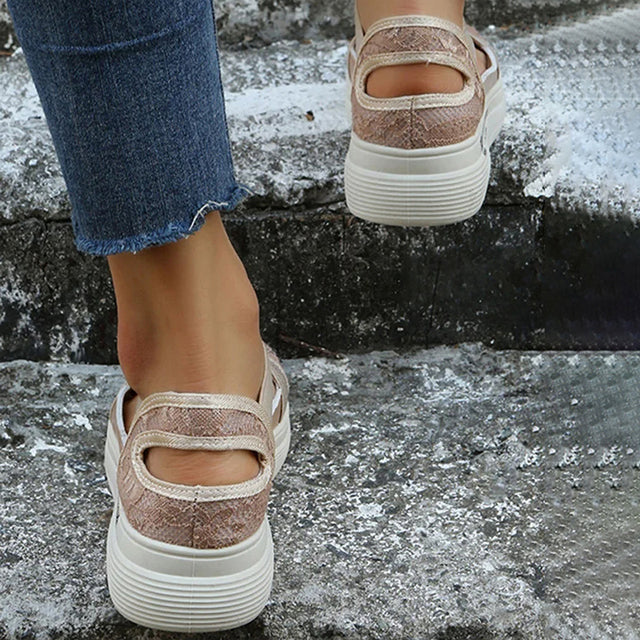 Valenzora | Casual sandals made of breathable mesh