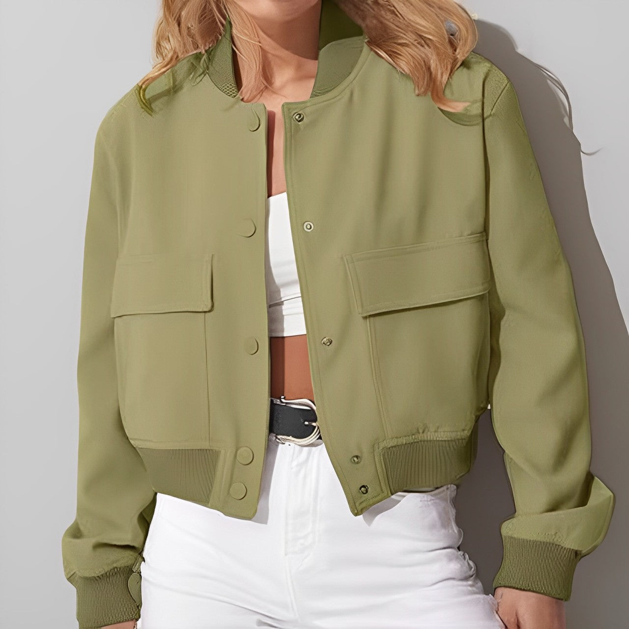 Valenzora | Kurze Freizeitjacke mit Taschen