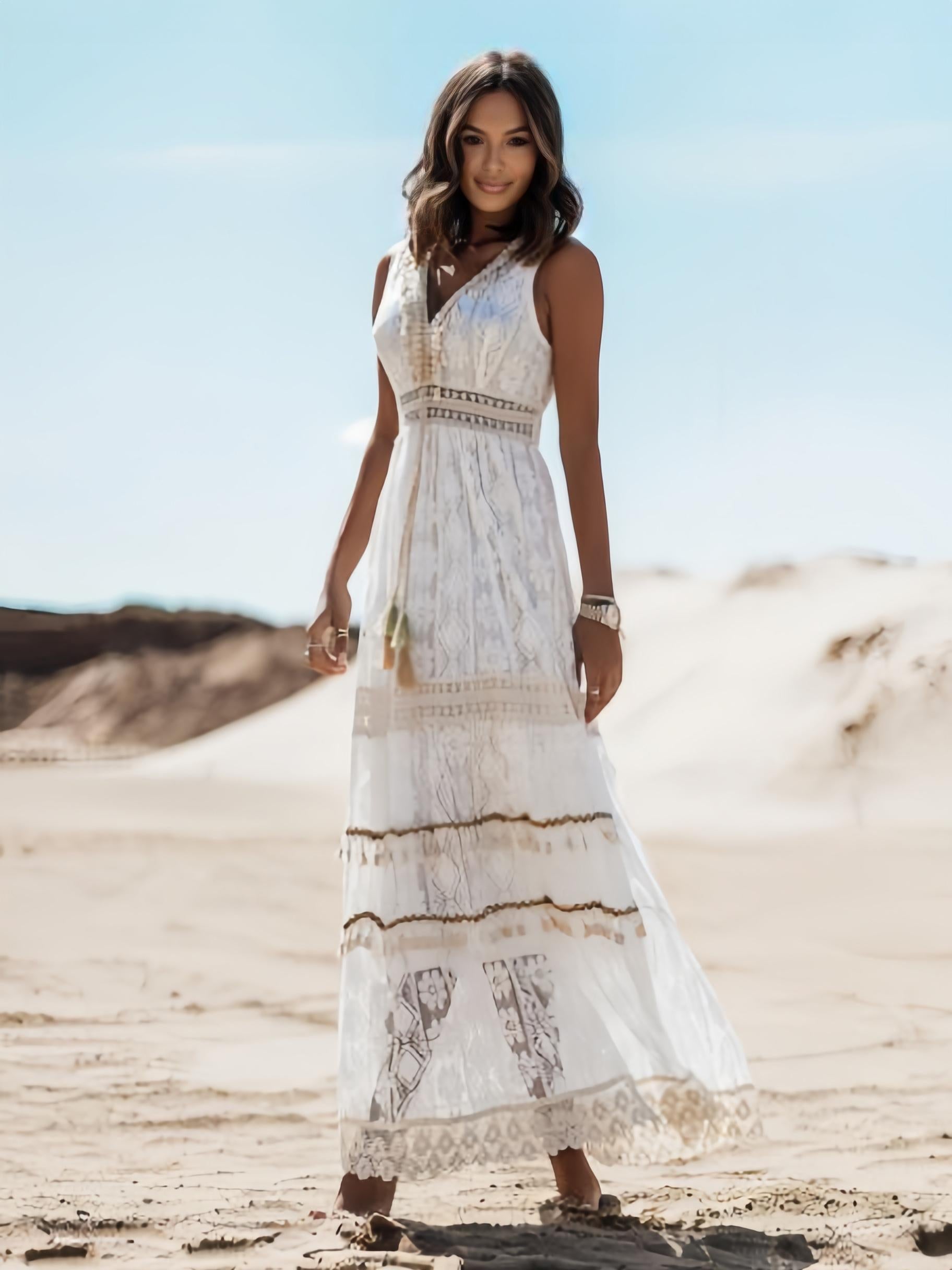Soléa™ – Summery maxi dress in boho style with lace & slit