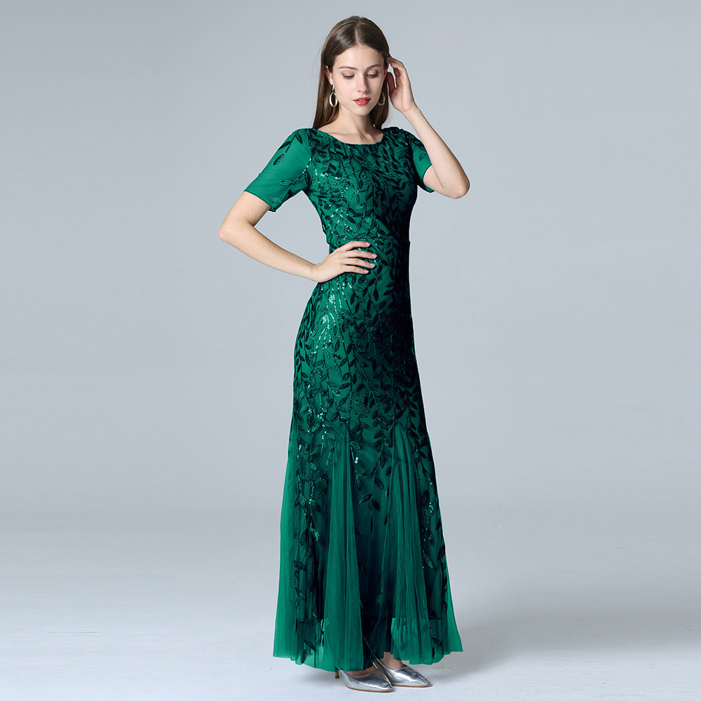 Valenzora | Elegantes Abendkleid in Gold